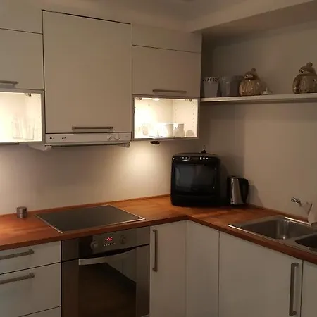Marken Midt I Byn Apartmán
